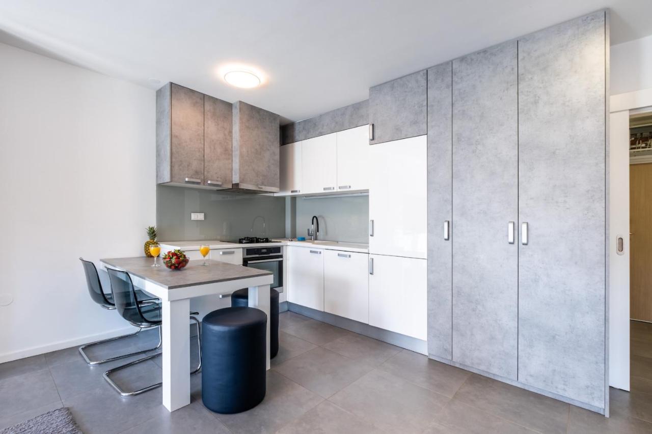 Apartment Zagreb, 0-24, Self Service Check-In, Free Parking Exterior foto